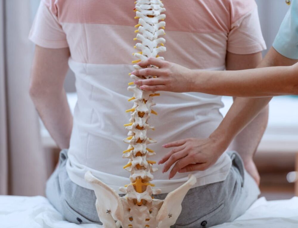 What's The Difference Between Orthopedic and Neurosurgeon Robert