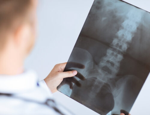 What is the Difference Between Orthopedic Spine Surgeon and a Neurosurgeon